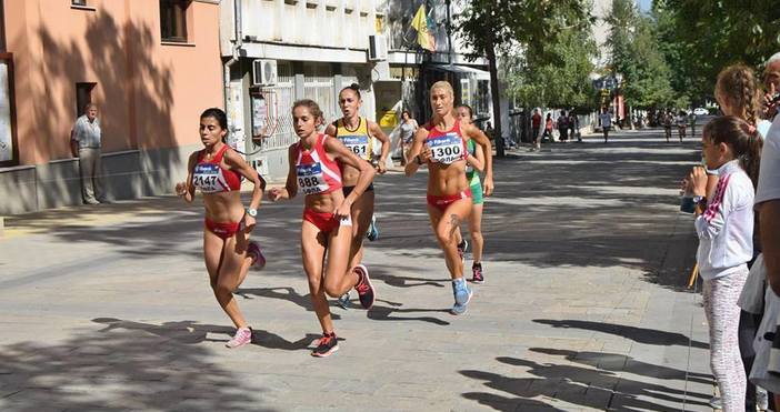 Равносметката Силвия Георгиева – златен медал – жени Валентин Бояджиев