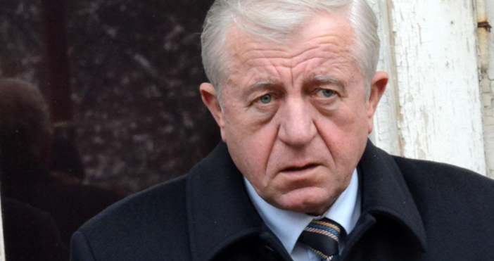 Снимка БулфотоОстър коментар за скандала с изтребителите който тресе се