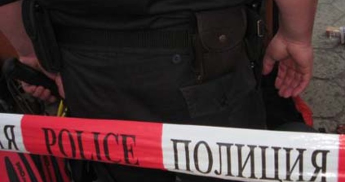 Инцидентът е станал на полигона край Сливница30-годишен военен се простреля