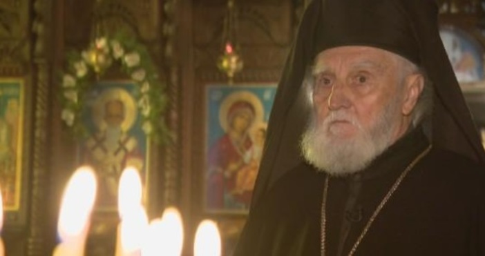 На 83 годишна възраст в понеделник денят не е уточнен