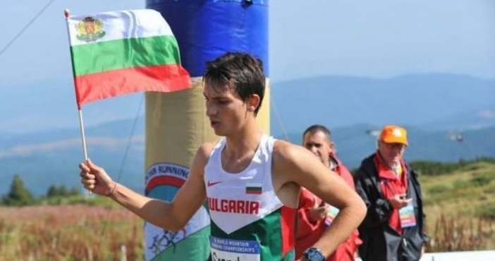 Младият атлет-триатлонец Александър Сръндев е пострадал при инцидент на столичен булевард