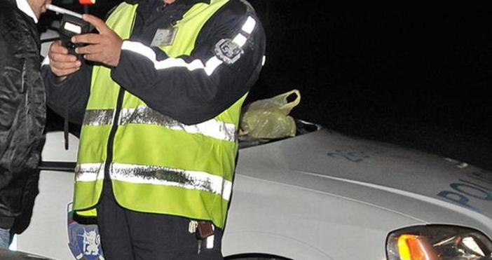 Снимка БулфотоПолицаи заловиха шофьор с 2 54 промила алкохол 36 годишният водач бил