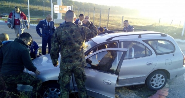 Снимка trafficnews.bg.Пловдивските командоси от 68-ма бригада Специални сили са оказали помощ