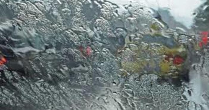 Снимка БулфотоПредупредителният код жълто е в сила за Варненско заради