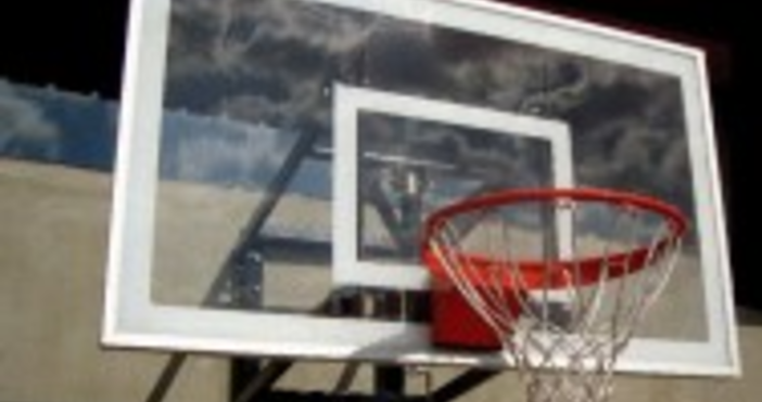 Трима баскетболисти на Черно море Тича са поканени в националния