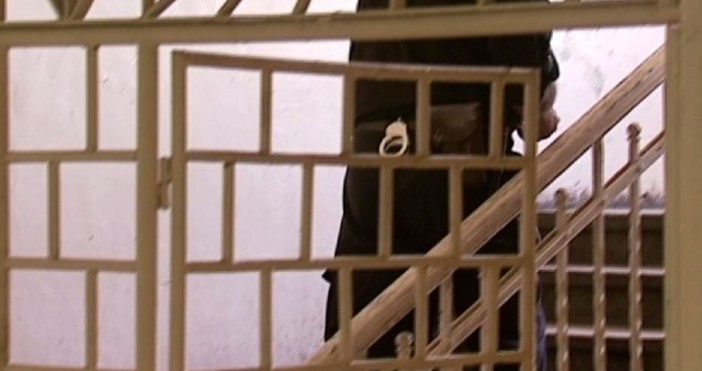 Снимка btvnovinite bgСлужителите в затворите се подготвят за протест с