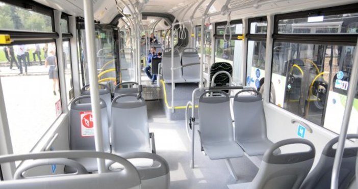 Допълнителни автобуси ще осигури Градски транспорт Варна от и до