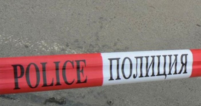Снимка БулфотоМъж е намерен мъртав край Пловдив Минувачи са забелязали