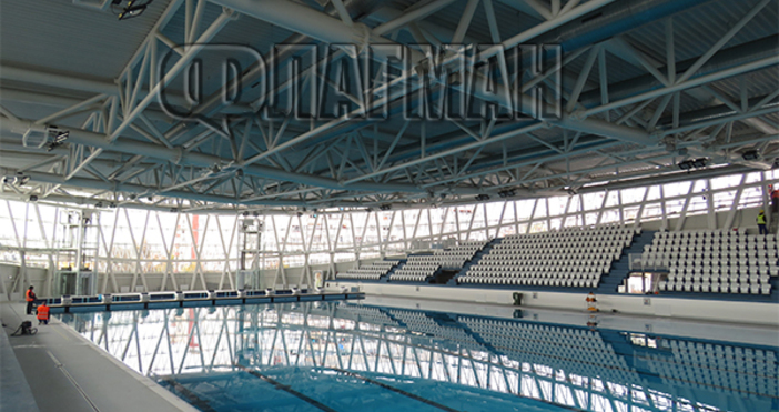 Снимки Флагман бгНай новото бижу на Бургас – спортният комплекс в жк
