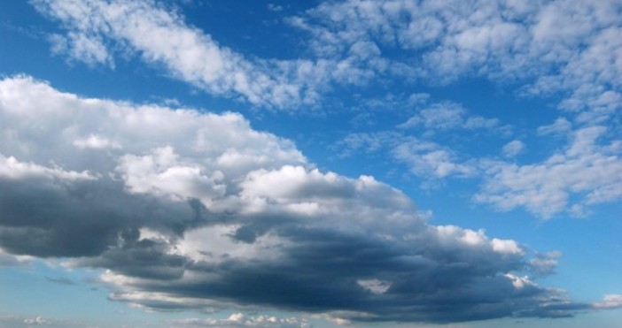 Днес ще преобладава облачно време с временни разкъсвания и намаления