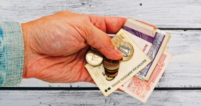 Снимка Istock510 лв минимална заплата от януари – това предложението