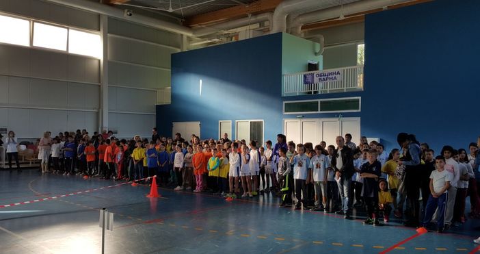 Община Варна дирекция Спорт отново организираха детски спортен празник Бързи