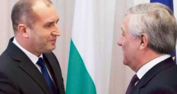 Българските институции в лицето на парламента правителството и президента обединяват