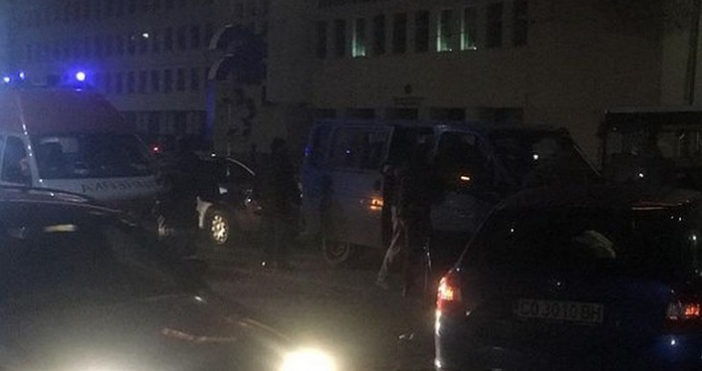 trafficnews bg Прочети повече в Blitz bg  https www blitz bg intsidenti katastrofi zverska katastrofa v plovdiv polozhenieto e strashno snimki news559991 htmlТежка катастрофа между микробус и две