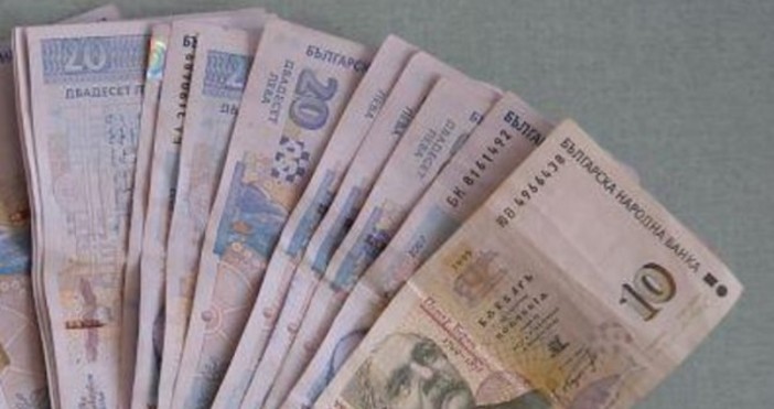 Половината от българите ще живеят добре ако имат месечен доход