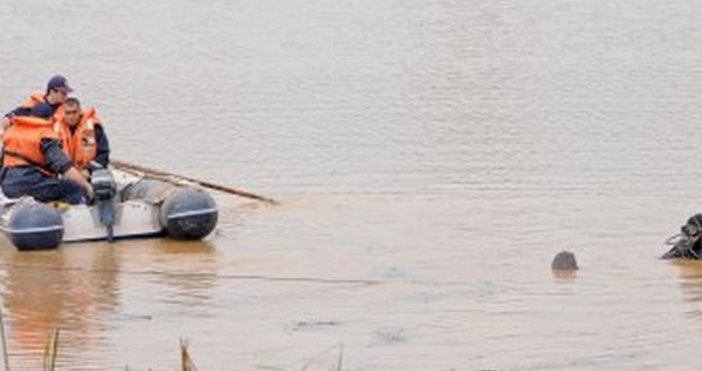 Снимка БулфотоТруп на мъж е открит преди минути на Пристанището