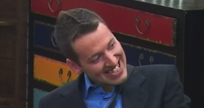 Снимка БулфотоСтарозагорският носов певец Джорджано също се включи в манията