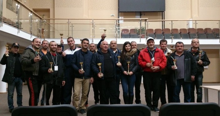 Детелин Нанев и Габриела Нанева спечелиха 19 ото класик рали