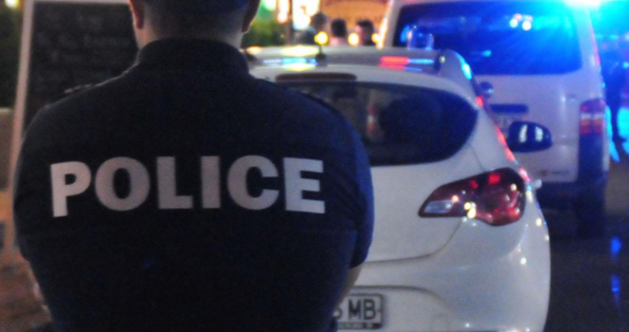 Двама чужденци са арестувани миналата нощ в Солун от полицейски