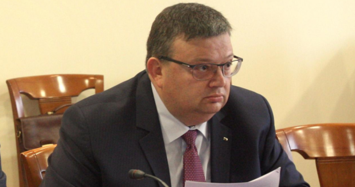 Снимка БулфотоСпециализираната прокуратура е задържала вчера организирана престъпна група от