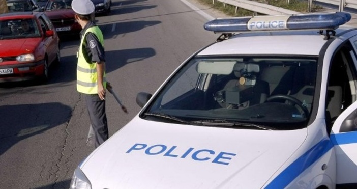 340 нарушения са били пресечени от сектор Пътна полиция във