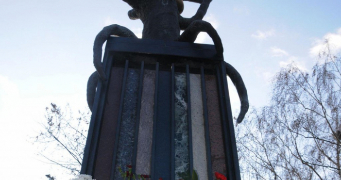 21 декември 2001 година Последният учебен ден преди Коледа се