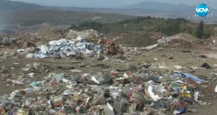 Причината е кризата с боклука в районаПазарджик е в частично