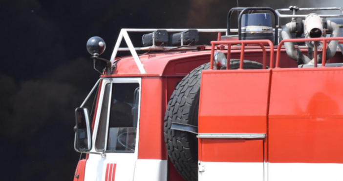 Автобусът който пламна на Стражата край Калофер е превозвал 30