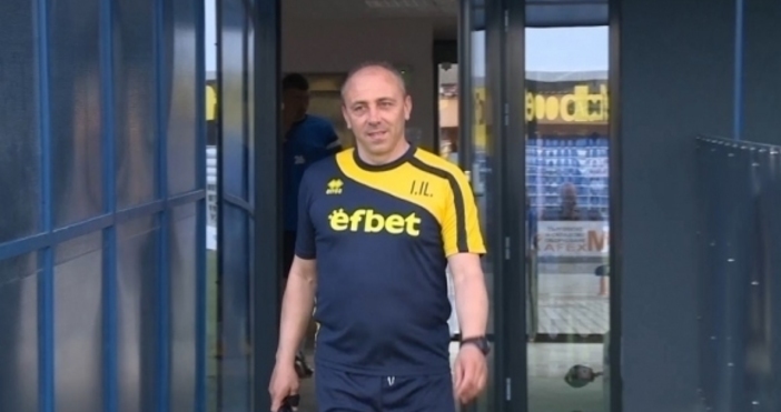 Новият старши треньор на Черно море Илиан Илиев няма да задържи в състава