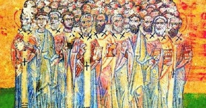 Славянското име Тихомир Тихомира е съставено от двете думи тих