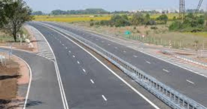 Сроковете за проектирането на участъка от автомагистрала Хемус от пътен