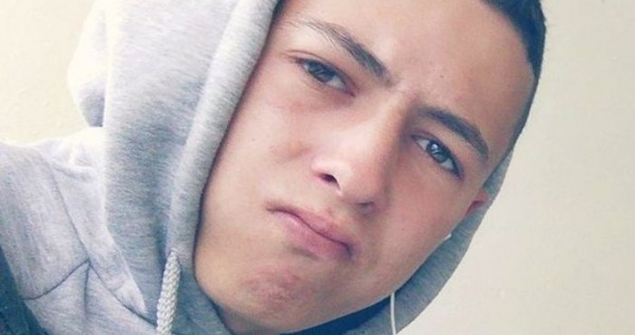 Стотици близки роднини и приятели изпратиха вчера в последния му