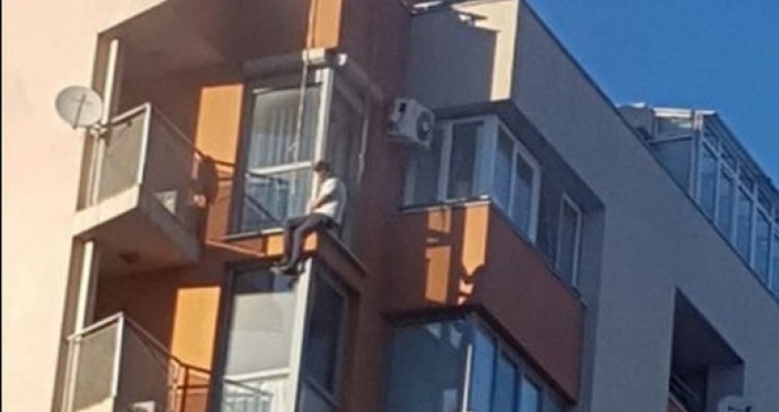 Кадър БлицМъж се опитва да се самоубие в столицата съобщи