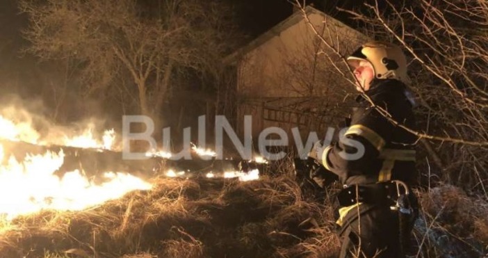 Снимка: BulNewsНова извънредна ситуация има край Враца с голям пожар,
