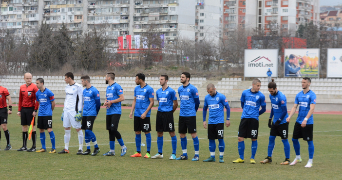 Черно море загуби с 1 4 от Лудогорец 2 в предпоследната си