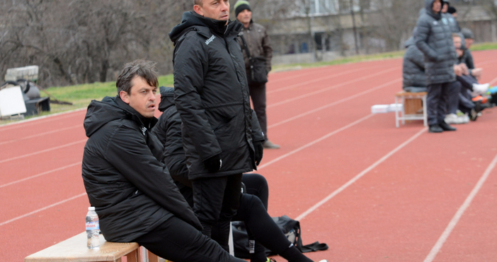 Треньорът на Черно море Илиан Илиев коментира представянето на своите