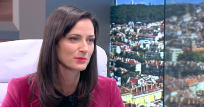 Твърденията на евродепутат Ска Келер че няма комуникация между ЕК