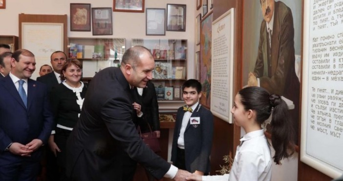 Снимка Президентство Поетът Яворов запали искрата на приятелството между нашите