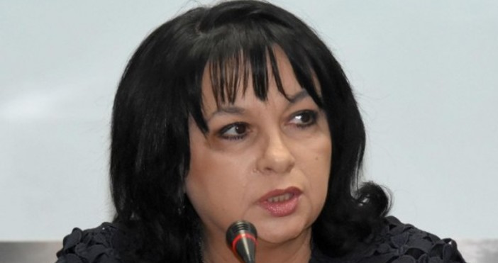 Министърът на енергетиката подаде оставка Теменужка Петкова заяви че иска