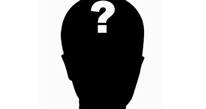 Появи се първа снимка на тайнствената жена която подписа договор