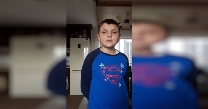 Издирва се 10 годишния Йордан Танев Изчезнал е днес следобед от помощното