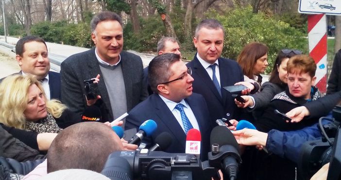 Министърът на регионалното развитие Николай Нанков даде пред медиите във