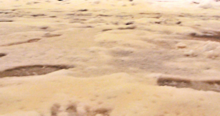 Снимки Булфото Сняг примесен с пясък изненада ранобудните граждани на Силистра