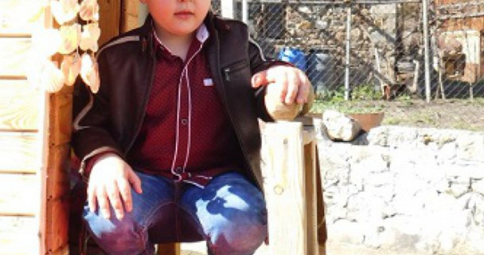 Петгодишно дете от девинското село Грохотно проговори на английски език без