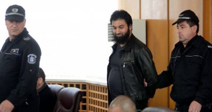 Адвокатите на Ахмед Муса който беше осъден на една година