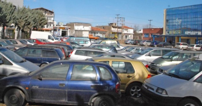Покупката на кола на старо е истинско предизвикателство в България