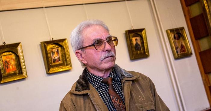 Снимка ДарикДимитър Димитров е сменил пагона на старшина с ювелирни инструменти. Пенсионираният военен