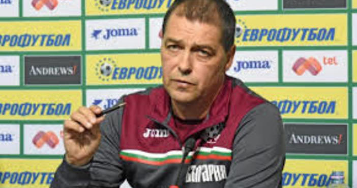 Националният отбор на България по футбол вече е извън топ
