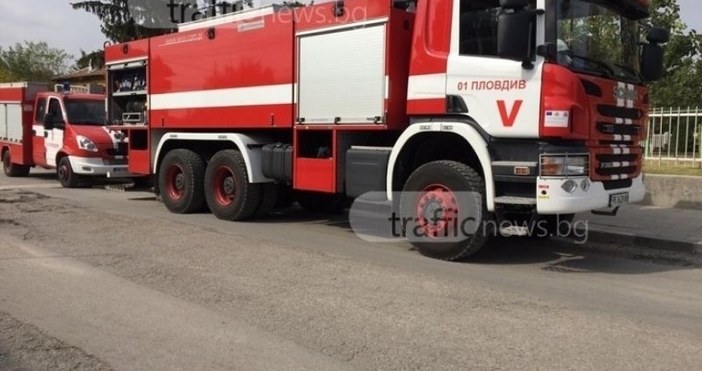 Снимка trafficnews bgДве деца са загинали при пожар във фургон край
