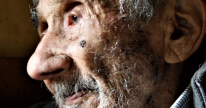 Снимка TwitterЧилиец който се вярва че е най възрастният човек в света
